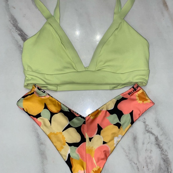 L*SPACE Bikini Top and Billabong V-cut Cheeky Bottoms - Picture 4 of 6